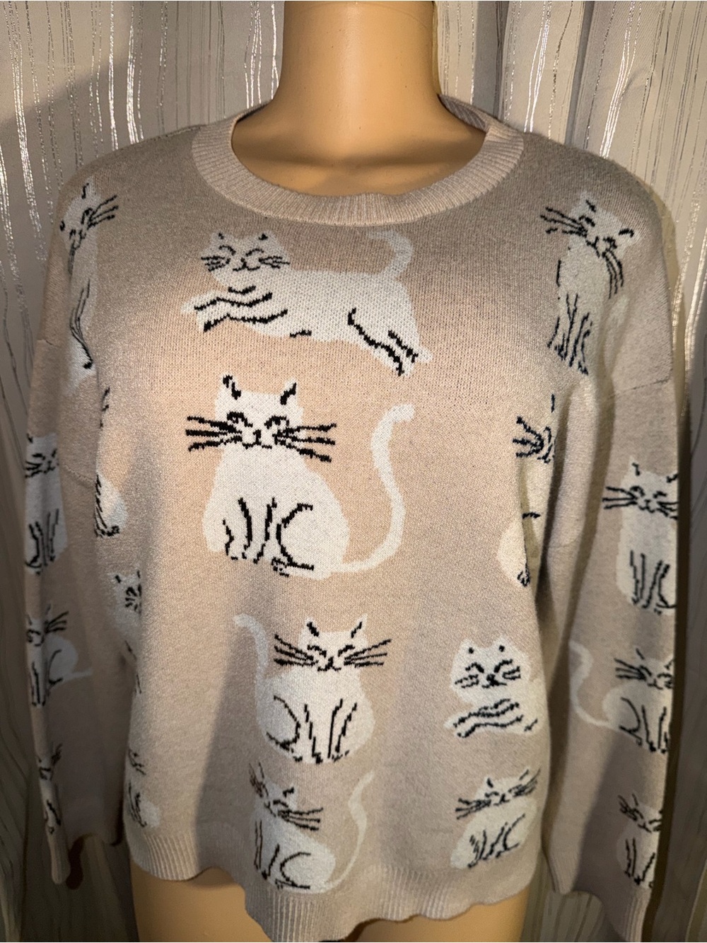 Beige Cat-Print Knit Sweater for Cats & Pet Lovers